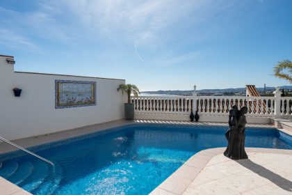 43ebc59ec2809e7338d1f7df23eddb9f - 35