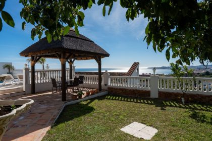 43ebc59ec2809e7338d1f7df23eddb9f - 40