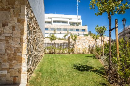 43f8caec7507f2d3d40a29f1d4e7ec84 - 3