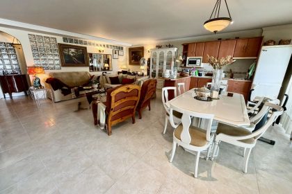 44300eae26e9231c07a370f2822d024c - 20