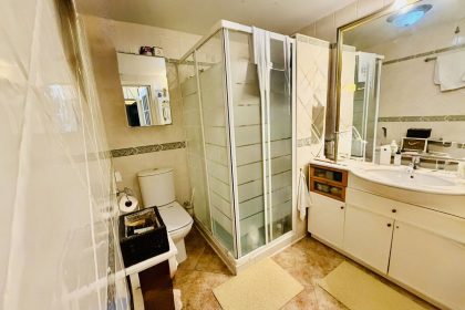 44300eae26e9231c07a370f2822d024c - 24