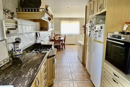 44300eae26e9231c07a370f2822d024c - 41