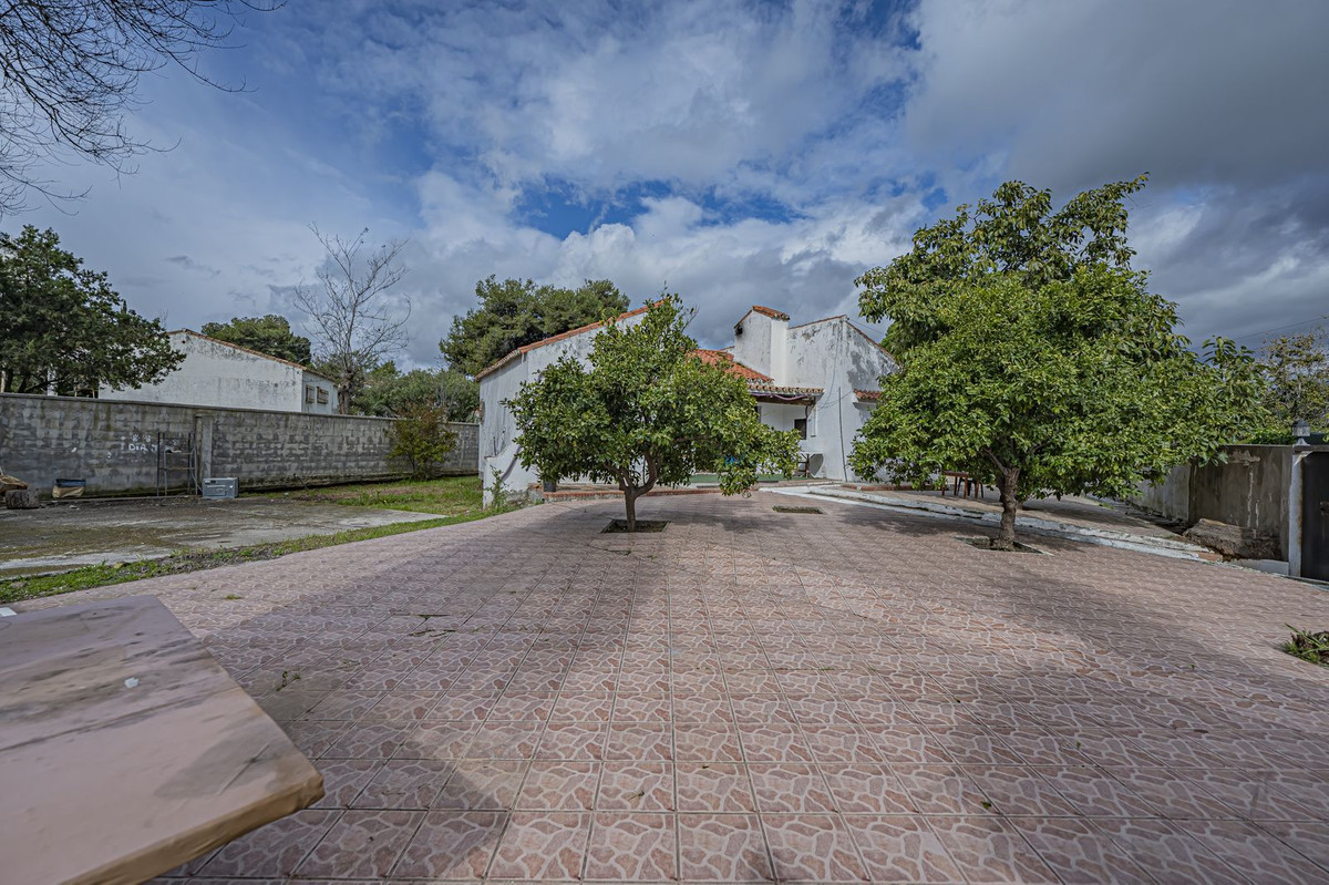 44421e586f2f7522f1104a30a0b4e06e - 11