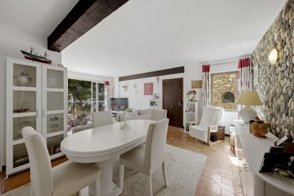 444471020a84e9e7d9e31e611409aea0 - 6