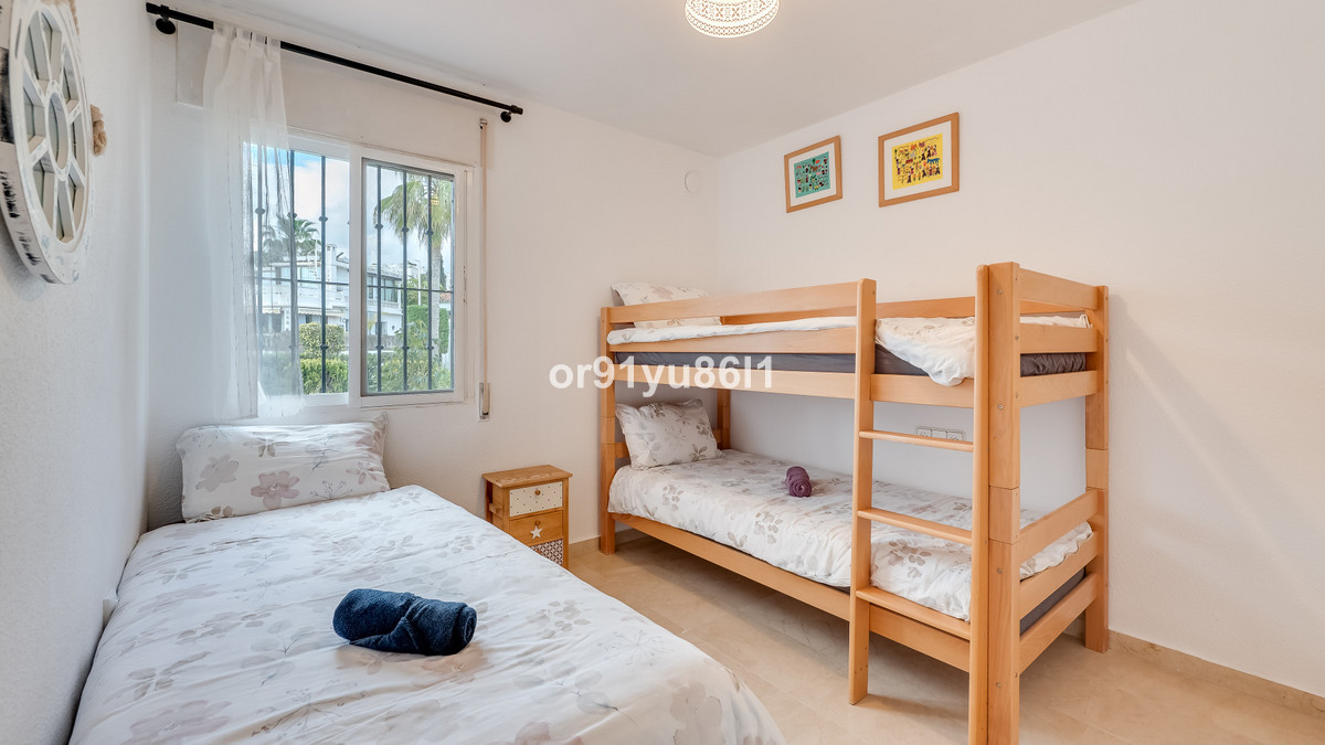 44896719f73be52a7ae3442241179e08 - 16