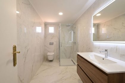 456d606a0b1a8776bf1422fce539d8a0 - 10