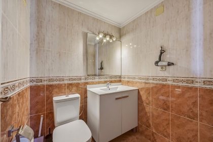 456d606a0b1a8776bf1422fce539d8a0 - 13