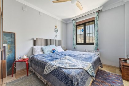 456d606a0b1a8776bf1422fce539d8a0 - 25