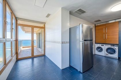 456d606a0b1a8776bf1422fce539d8a0 - 8