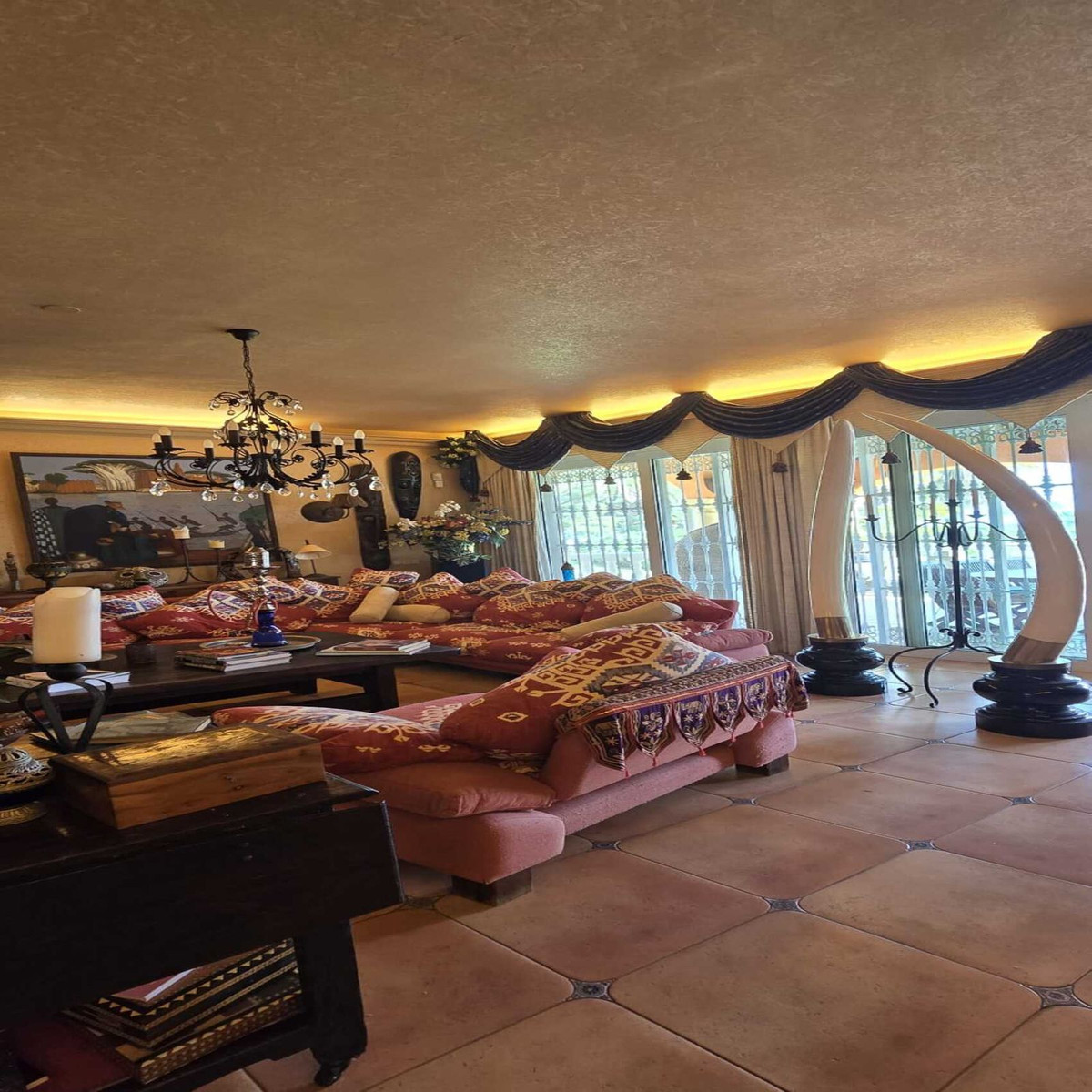 458d9eb83c4e7d83c99ca60f2dafad54 - 10