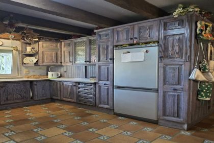 458d9eb83c4e7d83c99ca60f2dafad54 - 14