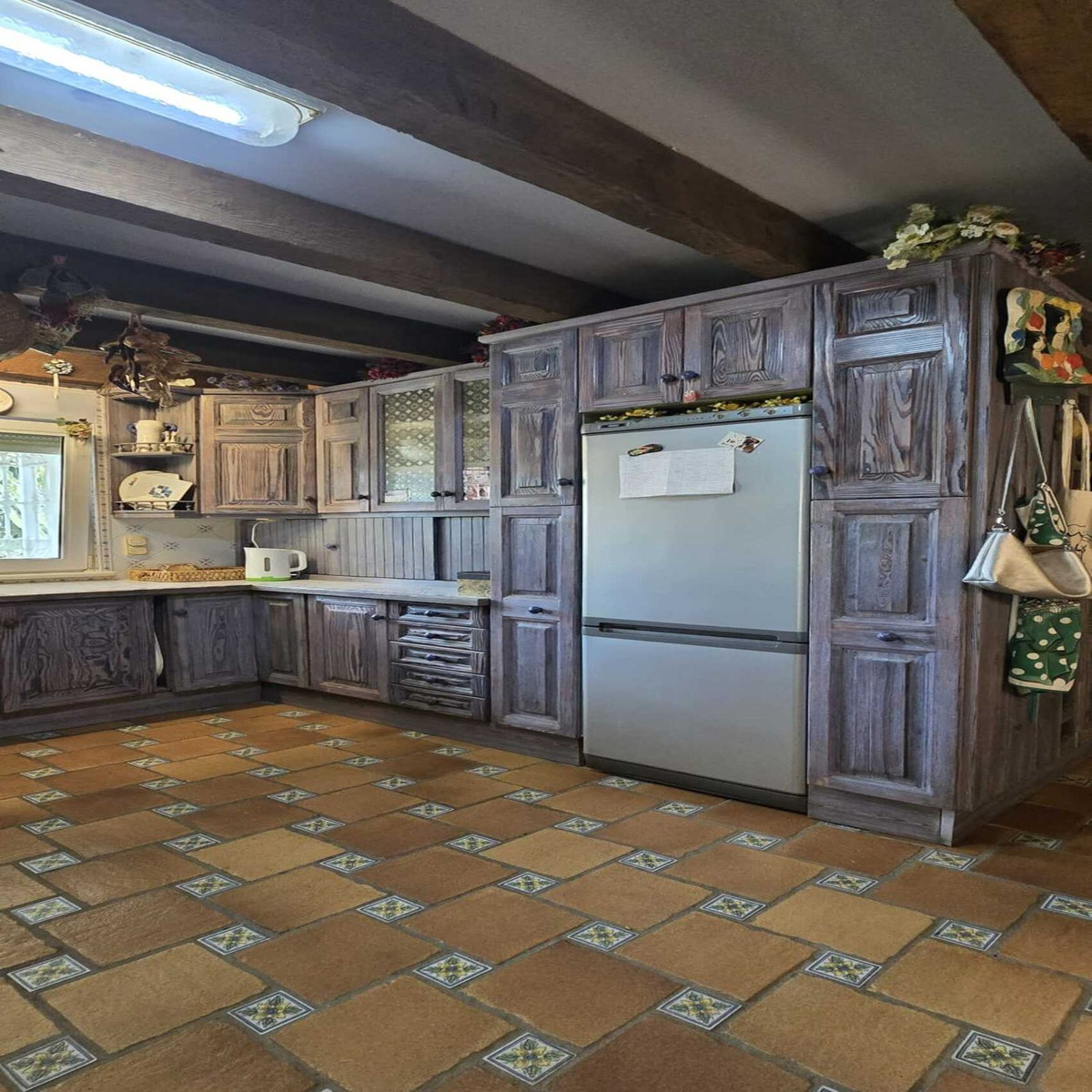 458d9eb83c4e7d83c99ca60f2dafad54 - 14