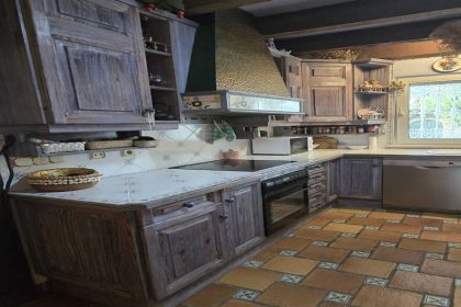 458d9eb83c4e7d83c99ca60f2dafad54 - 15