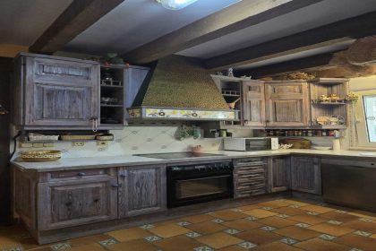 458d9eb83c4e7d83c99ca60f2dafad54 - 16