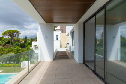 45961f0f373679d3374eb7d7772e3350 - 18