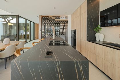 45e57f5a542826038929ca30a3149d5d - 11