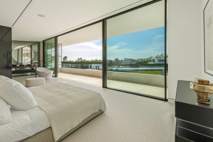 45e57f5a542826038929ca30a3149d5d - 37