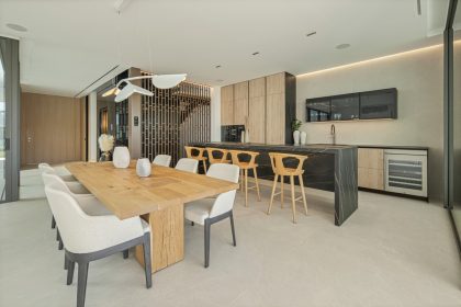 45e57f5a542826038929ca30a3149d5d - 9