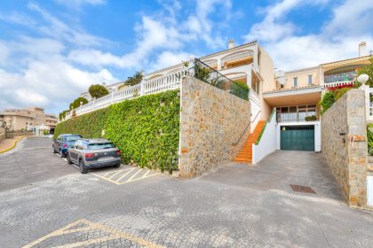 466f7133dcdebffa98dbfd73de77f004 - 1