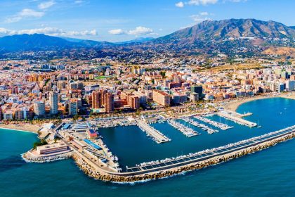 469567527b6e75a47fadc89727a3b4eb - 19