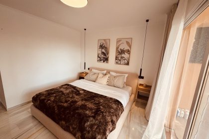 46e0507050a7a9fa5f0ae9b148157f0d - 18