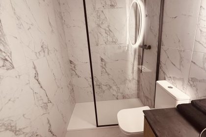 46e0507050a7a9fa5f0ae9b148157f0d - 21