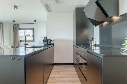 484f193bf3417c1de90d4befc4292709 - 14