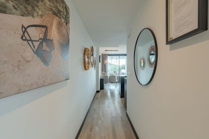 484f193bf3417c1de90d4befc4292709 - 18