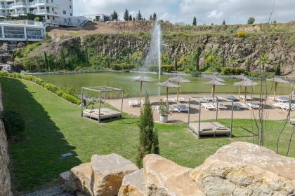 484f193bf3417c1de90d4befc4292709 - 41