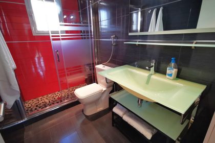 48a2f5f1ec4ff0f22d8592d84fec0de3 - 16