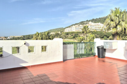 495b705aa3bc133fea15b42b3f48ed56 - 32