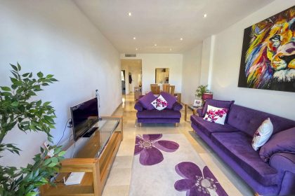 4983e3e347cea3e2065223fc0f74e9b4 - 11