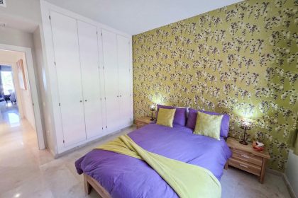 4983e3e347cea3e2065223fc0f74e9b4 - 15