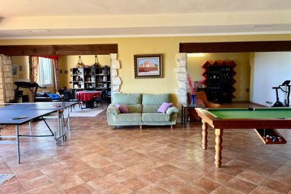 4a381784a85d02b85d8d19d9f1f497c0 - 24