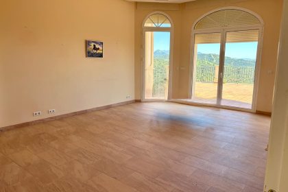 4a381784a85d02b85d8d19d9f1f497c0 - 33