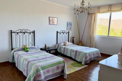 4a381784a85d02b85d8d19d9f1f497c0 - 47