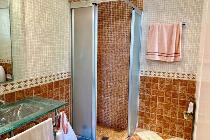 4a381784a85d02b85d8d19d9f1f497c0 - 77