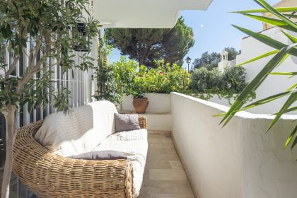 4ae81989dab0e1f875715405e5b79f5a - 10