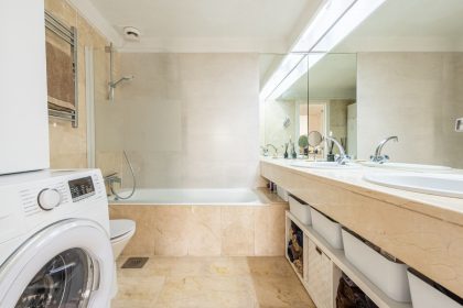 4ae81989dab0e1f875715405e5b79f5a - 18