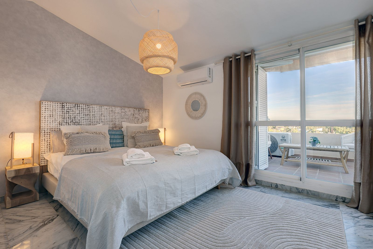 4aebc250d797dc6eff6a158a70b898a3 - 14