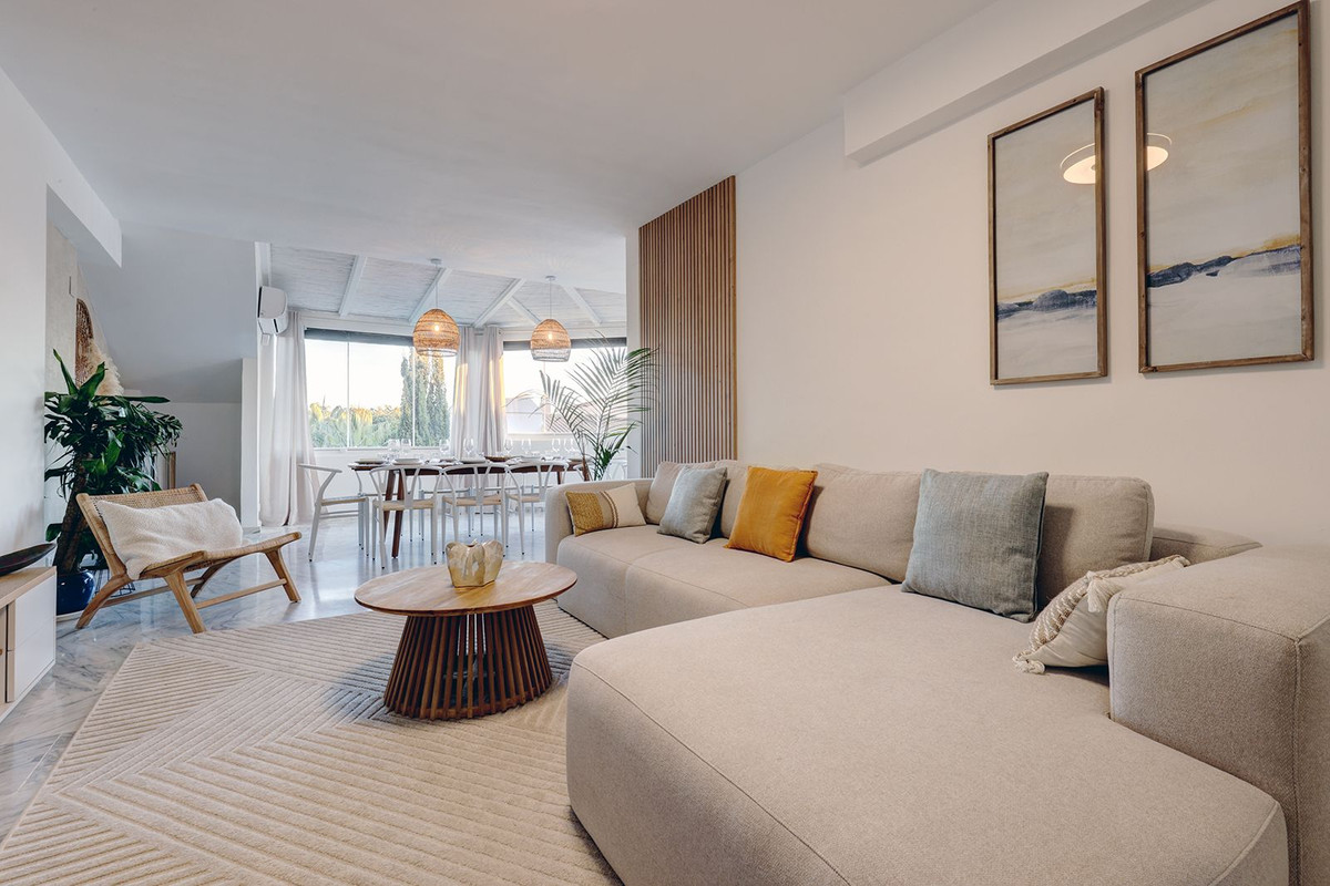 4aebc250d797dc6eff6a158a70b898a3 - 18