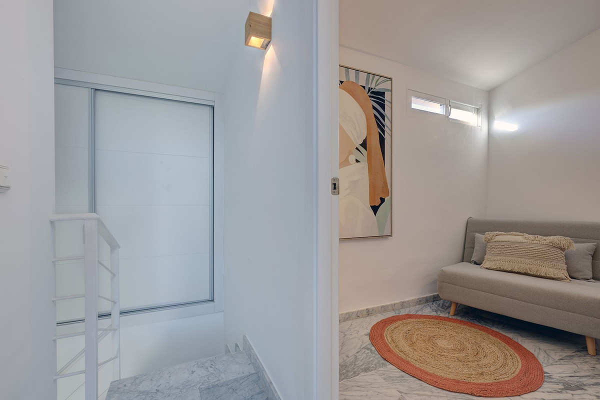 4aebc250d797dc6eff6a158a70b898a3 - 9