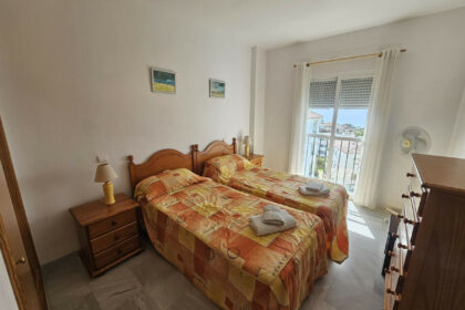 4af3cfae72b7ac2059b3c4823d40c812 - 8