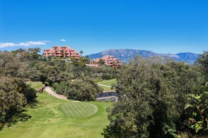 4b0ee9107a1b9c4d2c920aea57369169 - 1