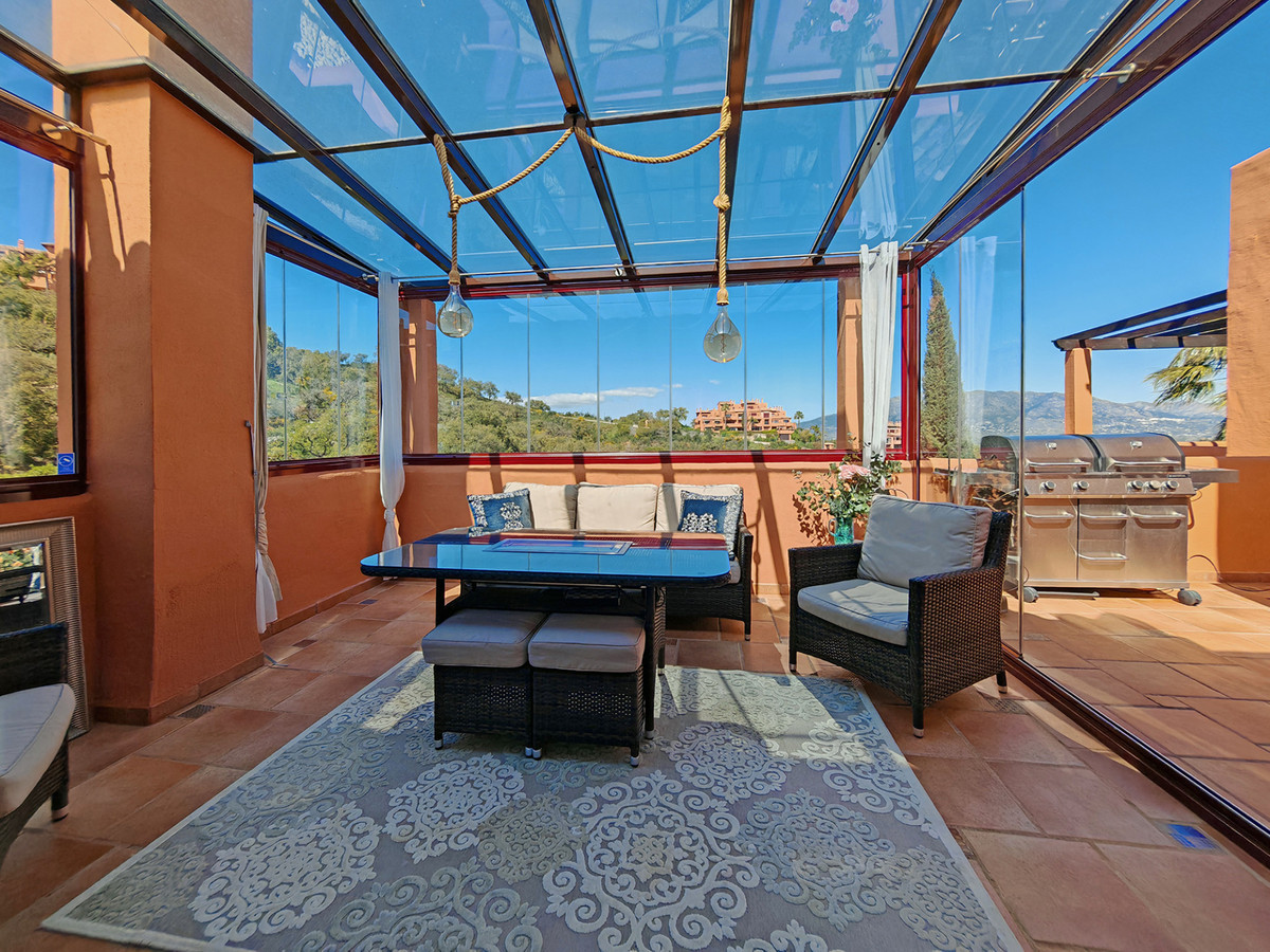 4b0ee9107a1b9c4d2c920aea57369169 - 3