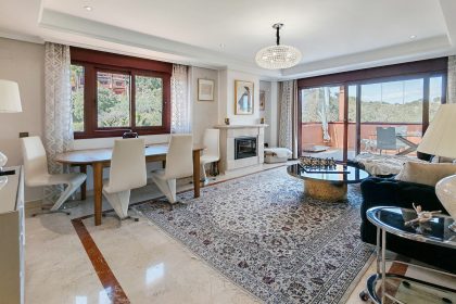 4b0ee9107a1b9c4d2c920aea57369169 - 7