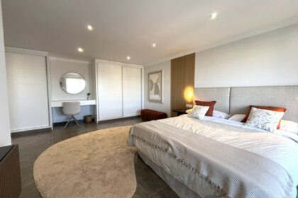 4c043f9e381618b61b4de6e7f901002b - 10