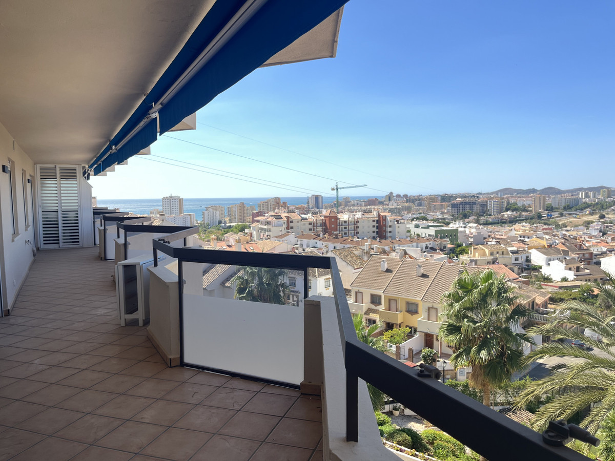 4c043f9e381618b61b4de6e7f901002b - 14