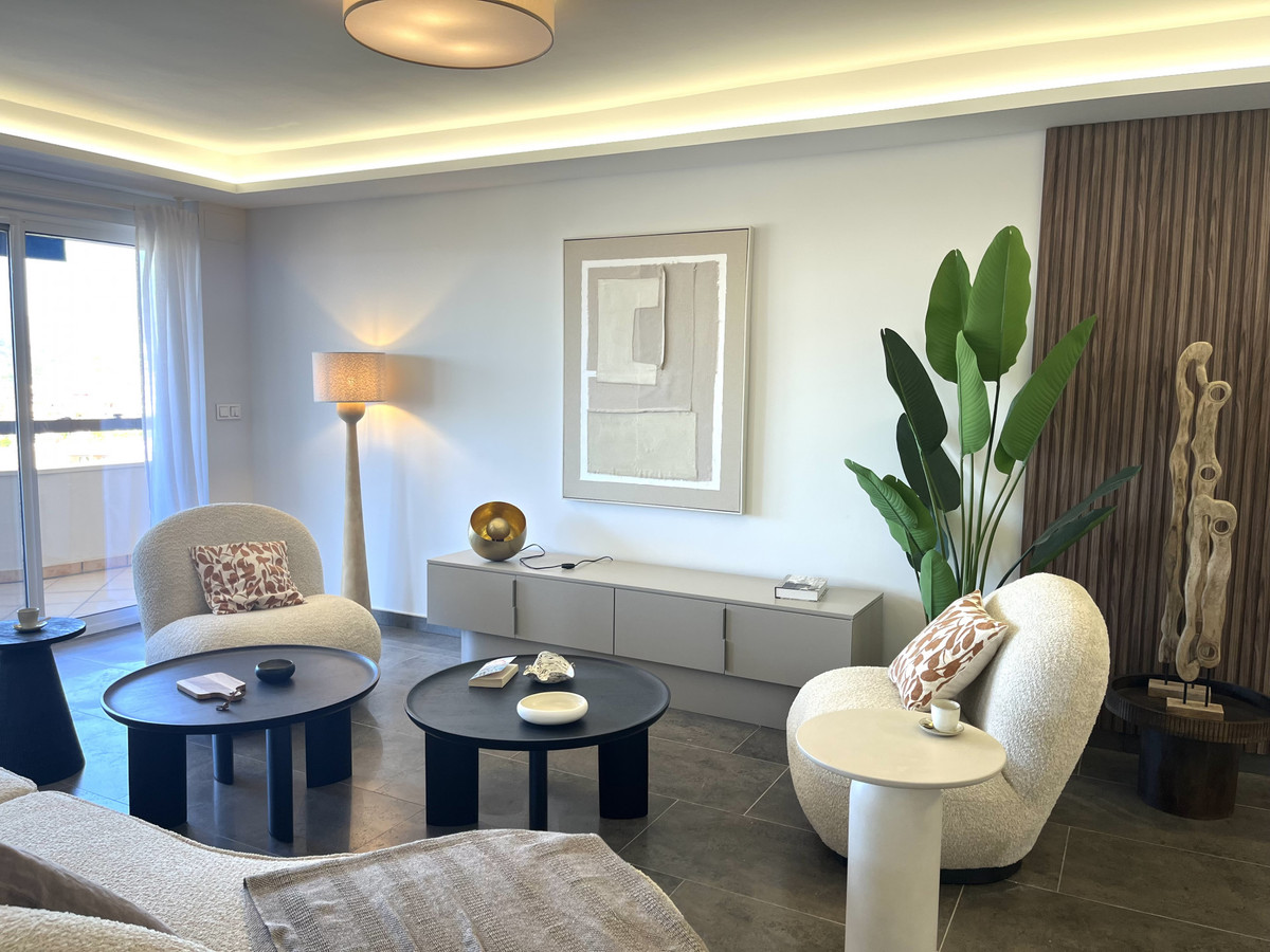 4c043f9e381618b61b4de6e7f901002b - 20