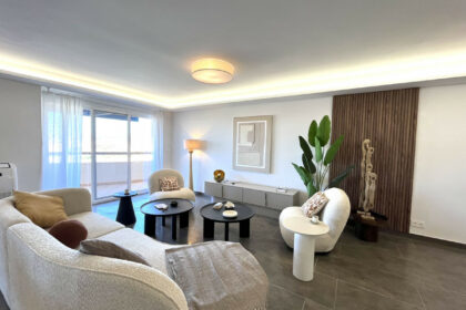 4c043f9e381618b61b4de6e7f901002b - 8